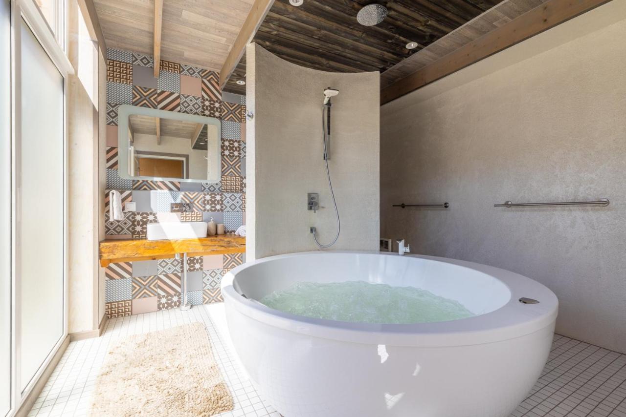 Cube House Holiday home